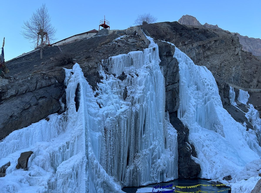 Lingti Waterfall Frozen Winter Spiti